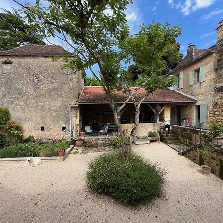 1 Rue Pasquet - 2 Double Rooms In The Main House Beaumont-du-Périgord 외부 사진