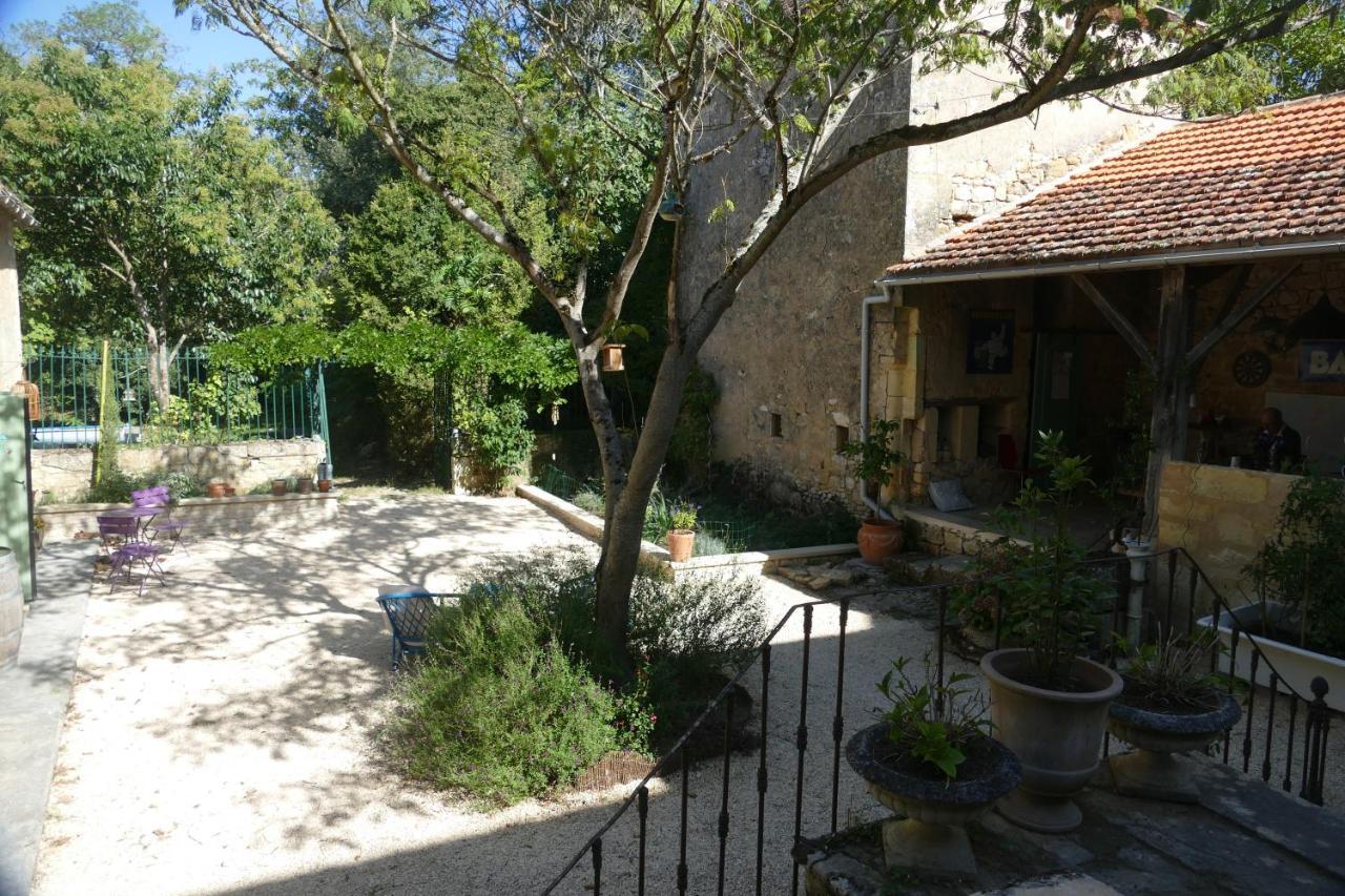 1 Rue Pasquet - 2 Double Rooms In The Main House Beaumont-du-Périgord 외부 사진